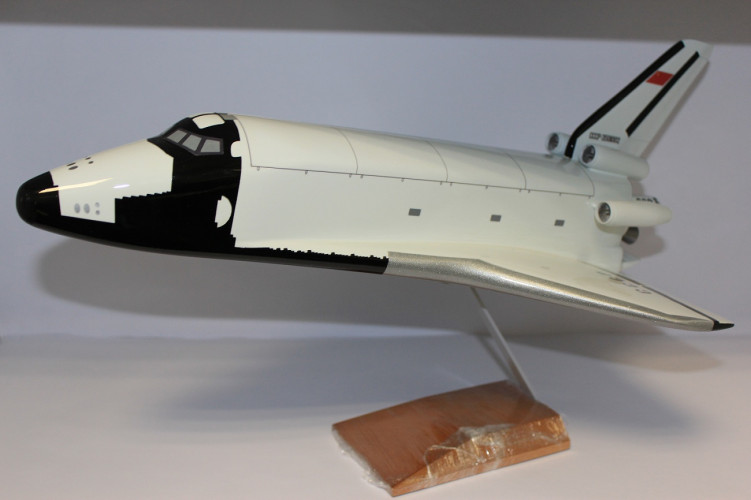 Точная копия БТС 002 «Буран» 1:72