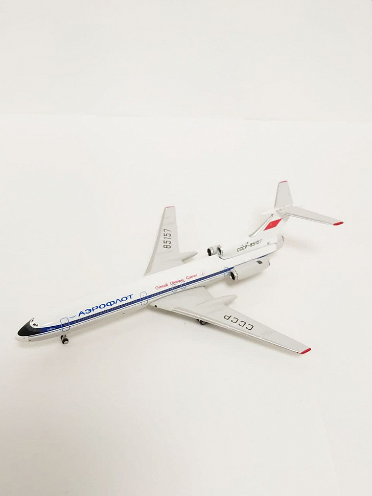 Самолет Ту-154В Аэрофлот 1:400