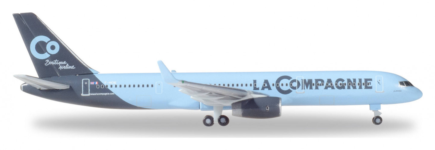 Самолет Боинг B757-200 La Compagnie 1:500
