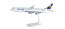 610513 Самолёт Lufthansa Boeing 747-8 1:250