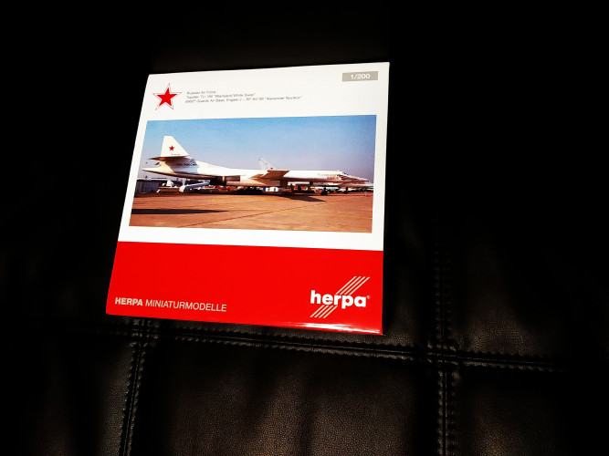 Tupolev TU-160 ВВС СССР 1:200