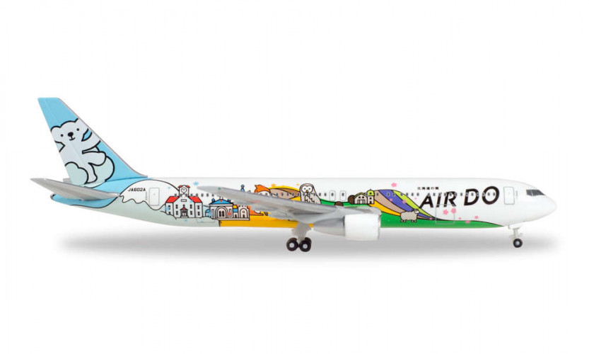 531016 AIR DO BOEING 767-300 BEAR DO HOKKAIDO JET 1:500