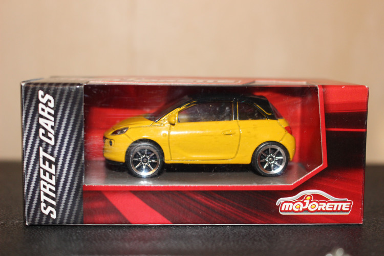 205279 Легковой автомобиль Опель Opel 1:64