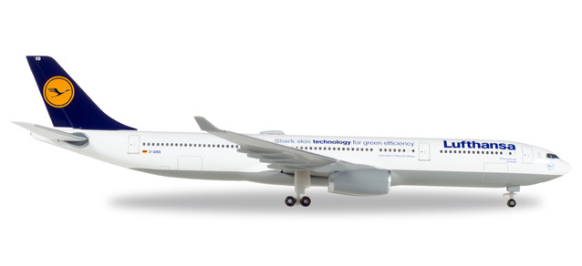 514965-003  Самолет Lufthansa Airbus A330-300 1:500