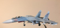 Модель военного самолета Су-27 1:72