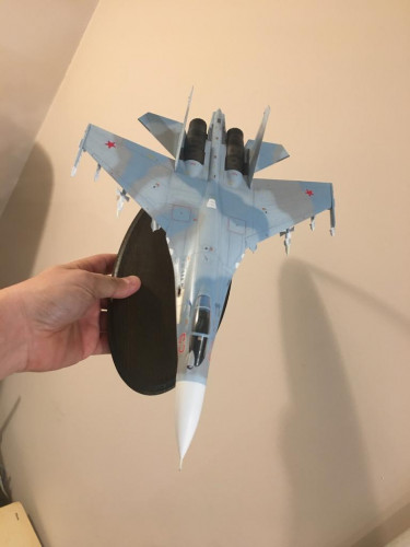 Модель военного самолета Су-27 1:72