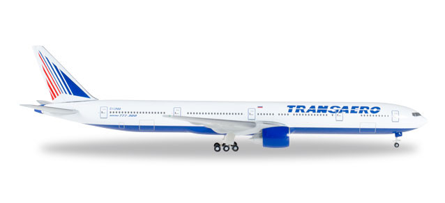 Модель самолета Transaero Boeing 777-300 1:500