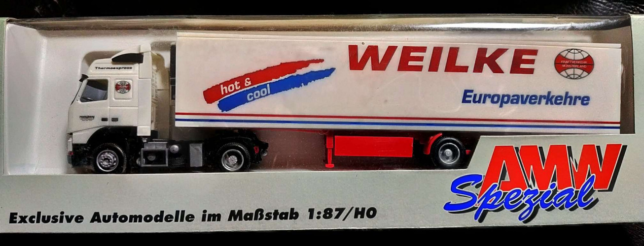 70499 Грузовик-фура Volvo FH Glob. / Aerop. - KSZ Sped.Weilke 1:87