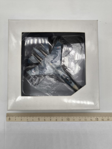 Военный самолёт ВВС РФ Су-27 ВВС РФ Святой Георгий 1:200