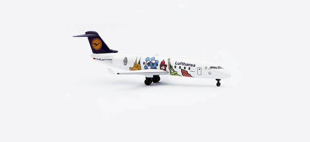 511445 Самолет Lufthansa Canadair Jet CRJ200 CityLine Little Europe 1:500