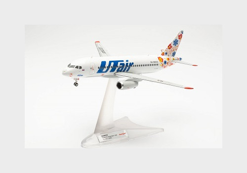 Самолет UTair Express Sukhoi Superjet 100 1:500