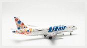 Самолет UTair Express Sukhoi Superjet 100 1:500