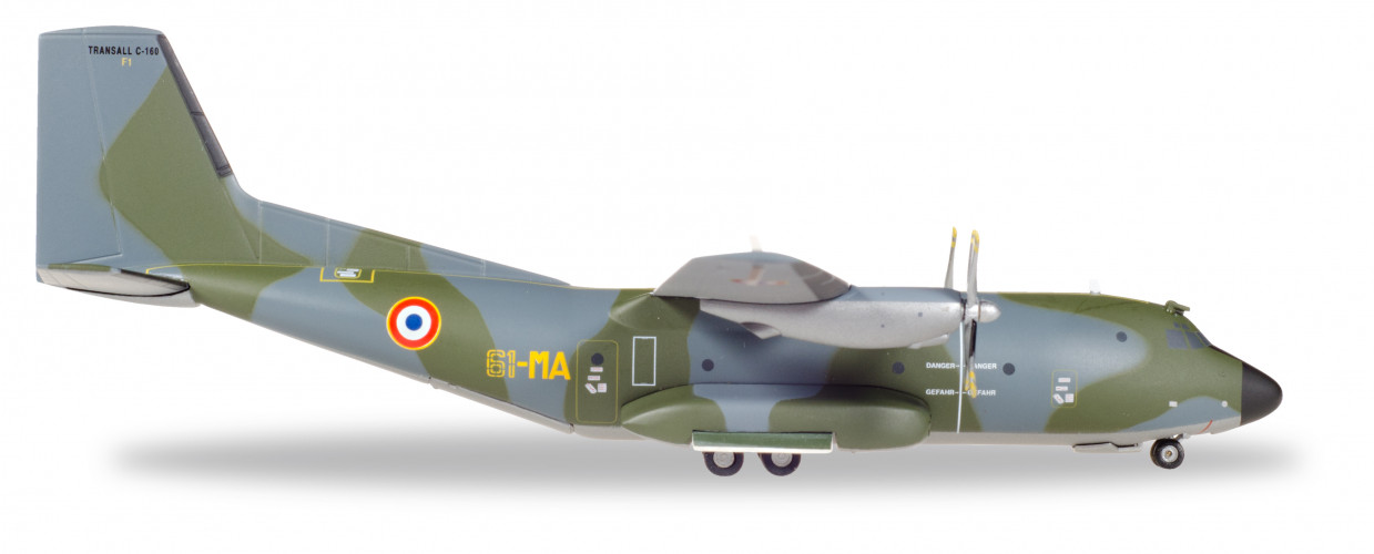 Военный самолет Transall C-160 French Air Force 1:200