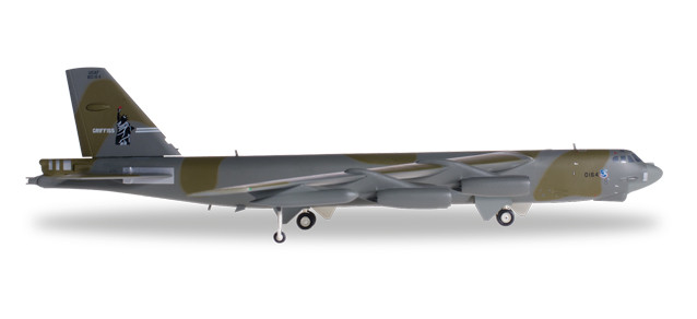 556972 Военный самолет USAF Boeing B-52G Stratofortress, 416th Bombardment Wing Griffiss AFB "SAC Time" 1:200