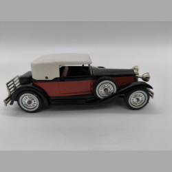 Y-13 Модель автомобиля коллекц. Packard Victoria 1:43