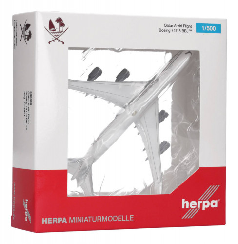 Самолет Qatar Amiri Flight Boeing 747-8 BBJ 1:500