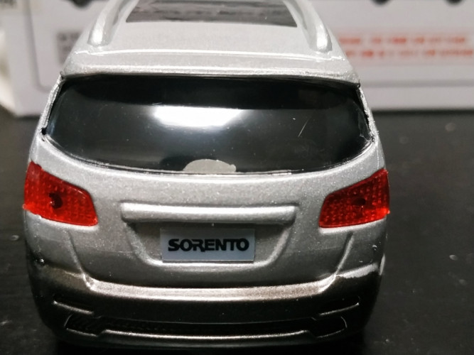 18803 Игрушка автомобиль масштабный Киа Соренто 1:34